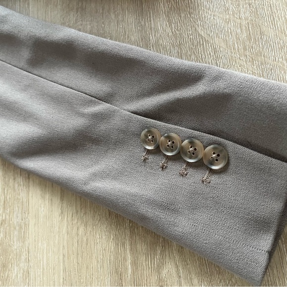 Express Women’s Tan Blazer SZ 0 - Picture 9 of 10